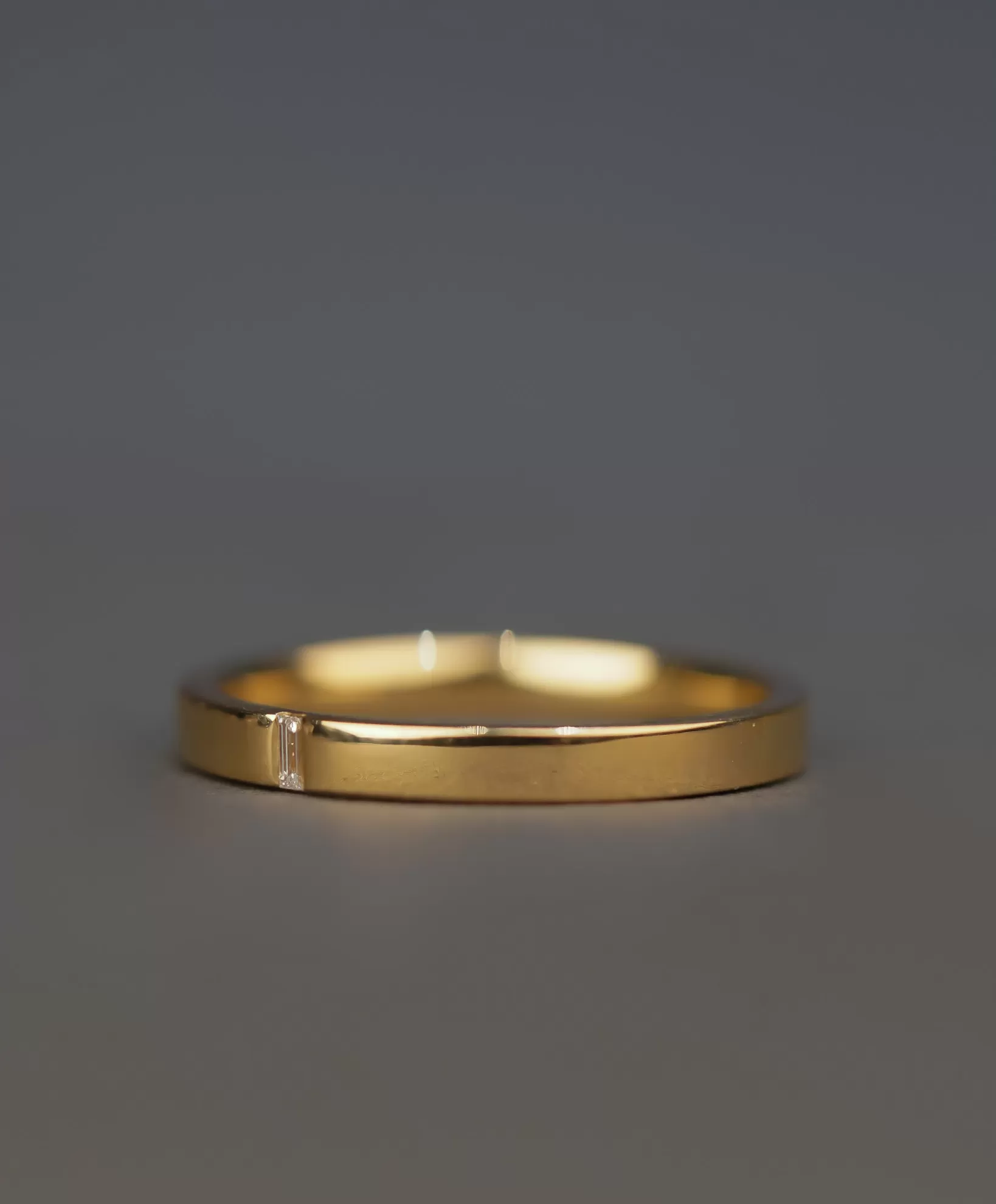 Shop Artëmer Artemer Thin Classic Baguette Band