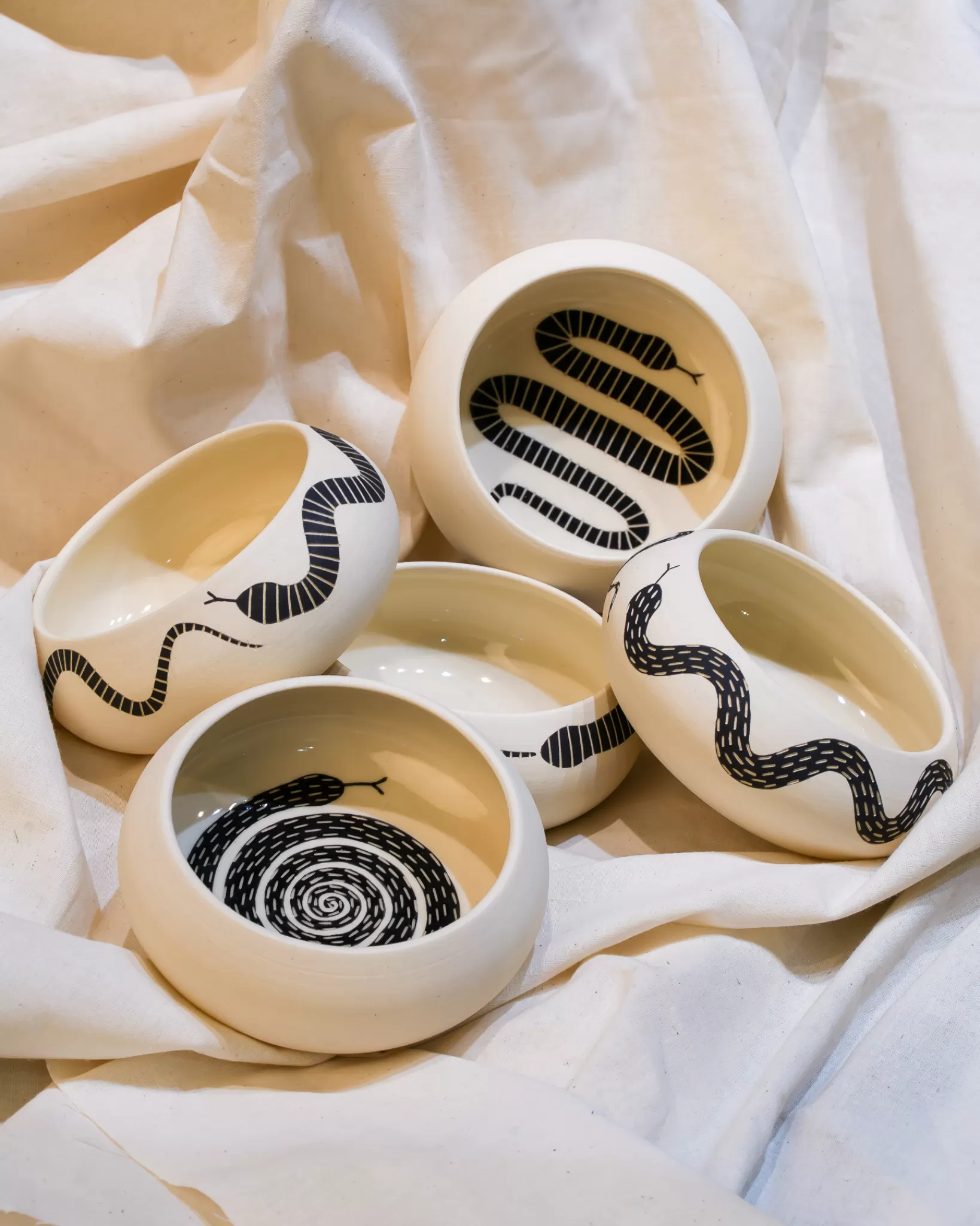 Flash Sale AS Ceramics Snake Bowl