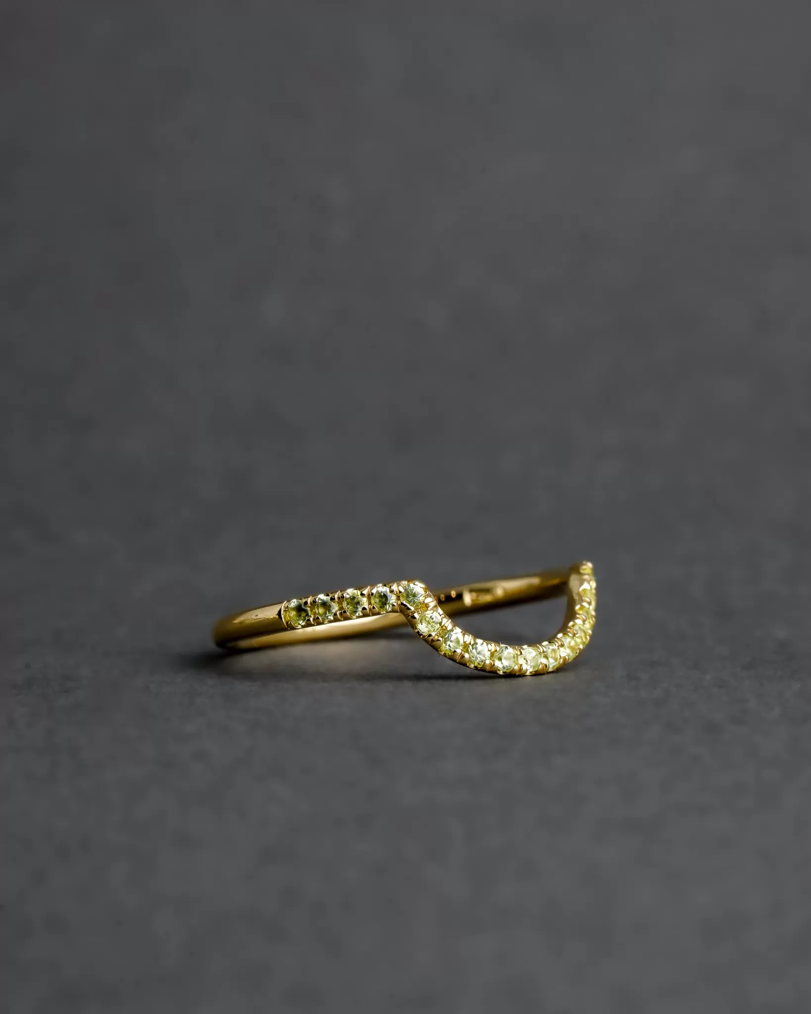 Best Sale Lindsay Lewis Jewelry Lindsay Lewis Sway Peridot Band