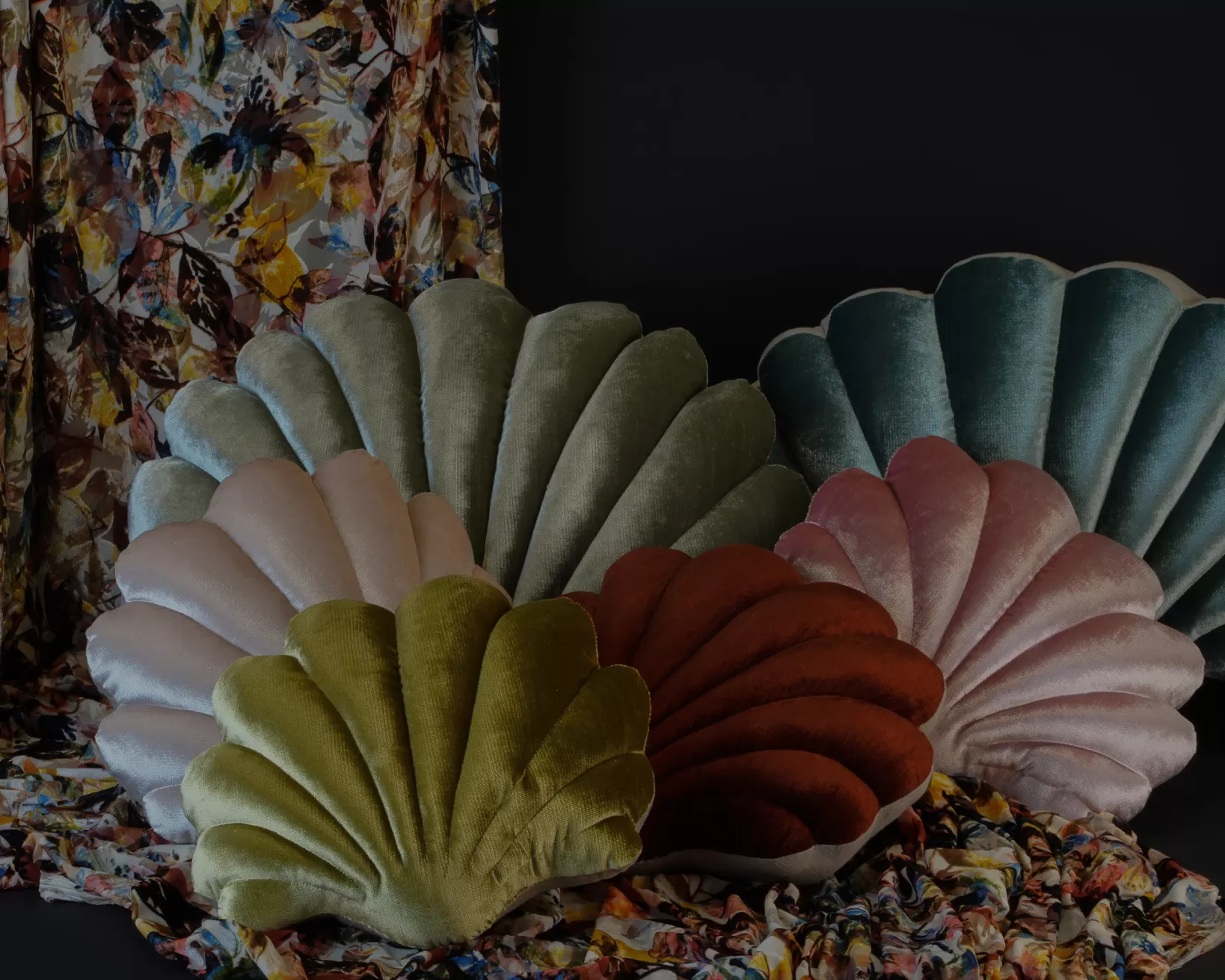 Discount Tamar Mogendorff Velvet Seashell Pillow